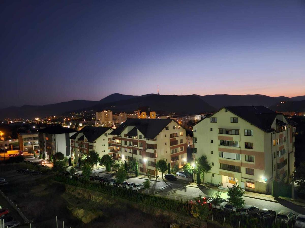 Tei Residence Piatra Neamţ Exteriér fotografie